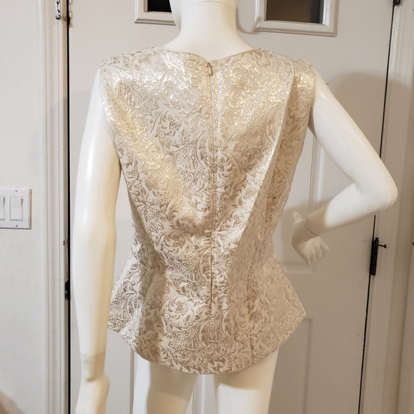 White House Black Market Cream Patterned Peplum Top - Picture 4 of 5
